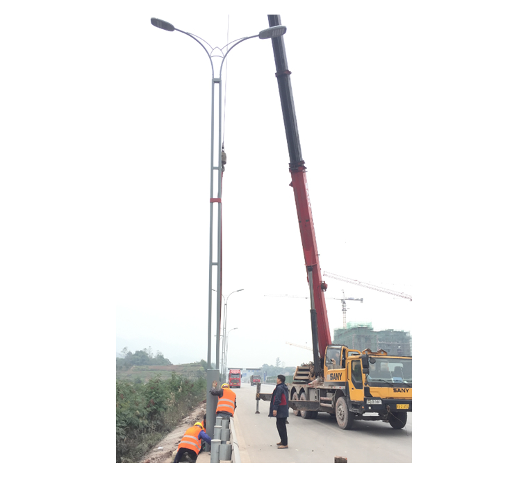 210國(guó)道路燈項(xiàng)目